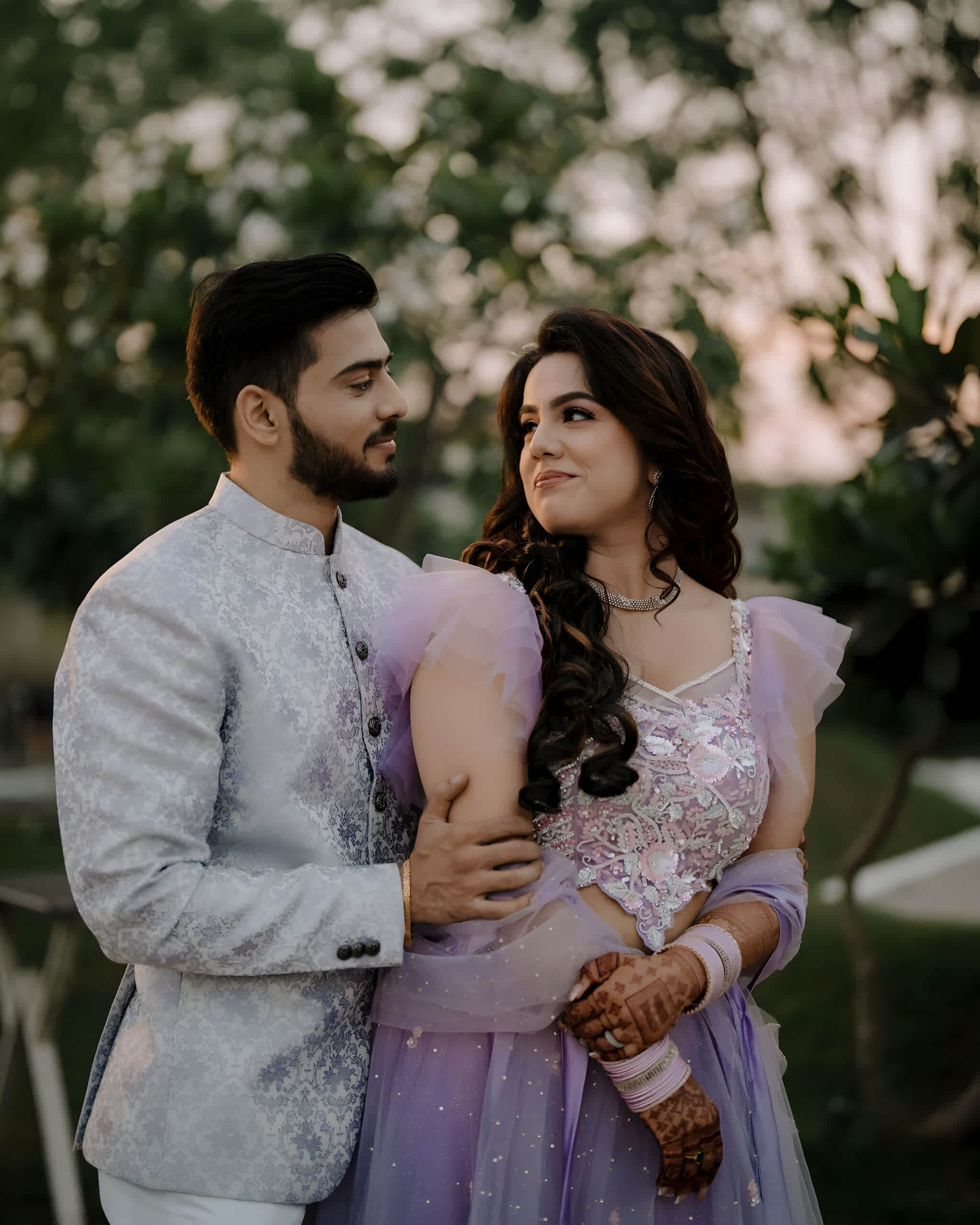 How Do You Prepare for a Pre Wedding Shoot?
